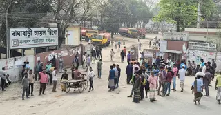 সিরাজগঞ্জের বাঘাবাড়ি ডিপো থেকে জ্বালানি সরবরাহ কমানোর অভিযোগ